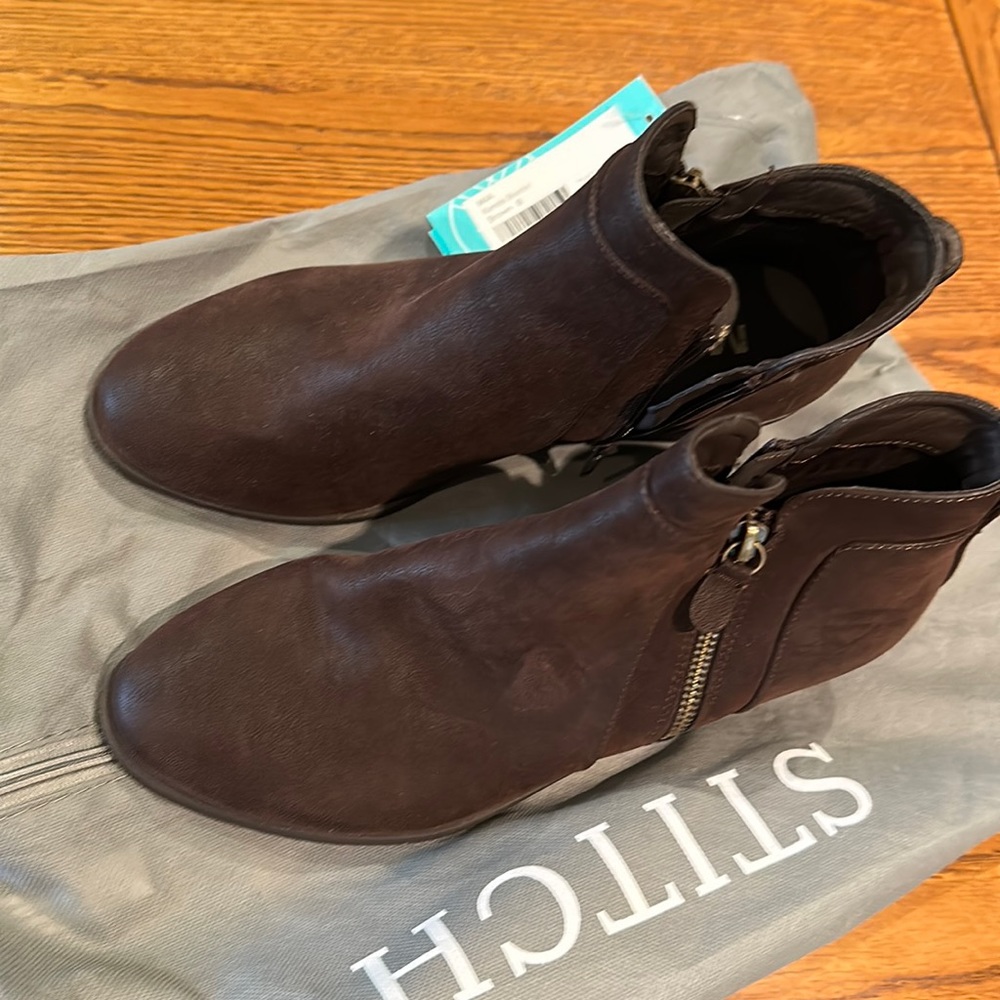 Mia booties, size 8. NWT!  Nice memory foam in foot bedding.  1.5” heal